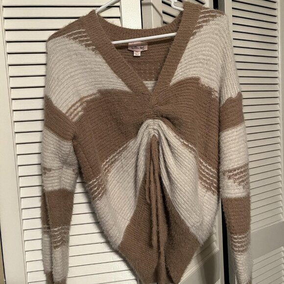 Willow & Root Sweater - Picture 2 of 4